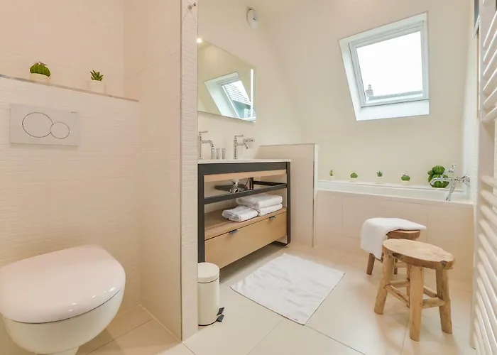 La Maison De Pierre Et Valerie St Leonard Ονφλέρ