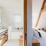 La Maison De Pierre Et Valerie St Leonard Holiday home *