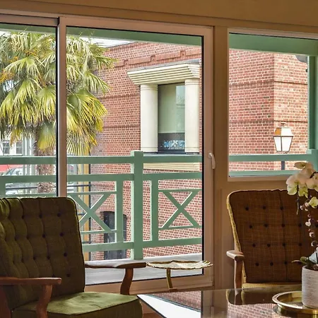 Dom wakacyjny La Maison De Pierre Et Valerie St Leonard *