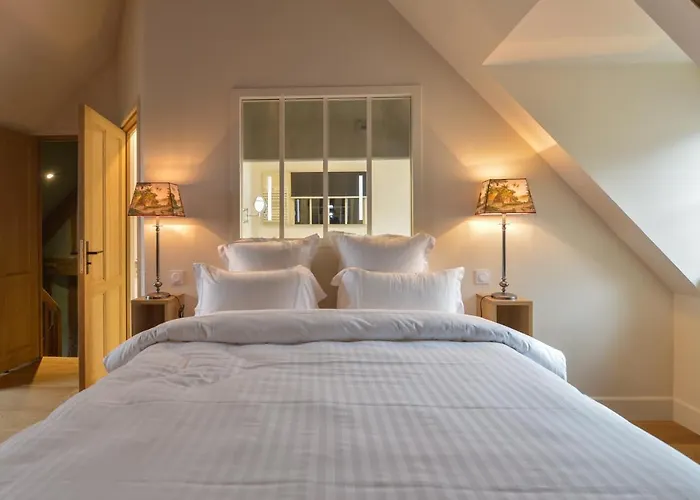 La Maison De Pierre Et Valerie St Leonard Holiday home *