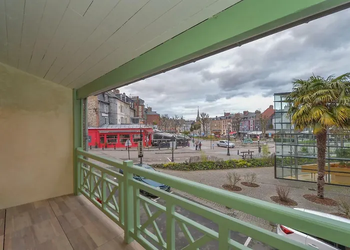 Holiday home La Maison De Pierre Et Valerie St Leonard